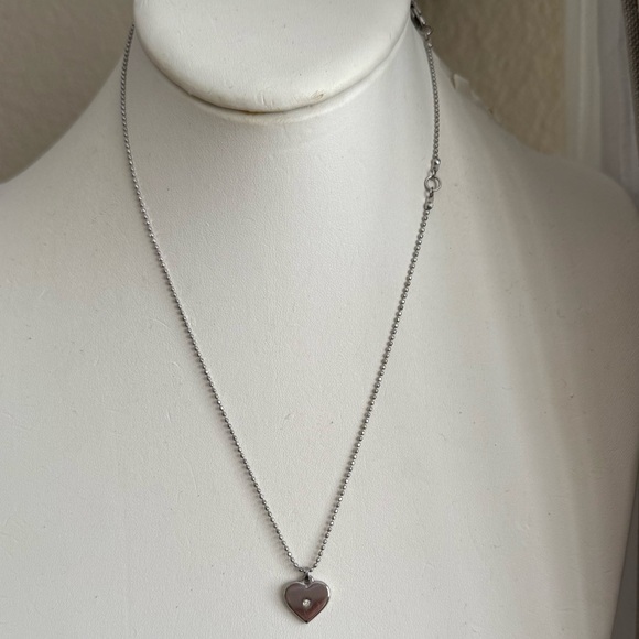 Michael Kors silver tone heart pendant and adjustable chain - Picture 5 of 9